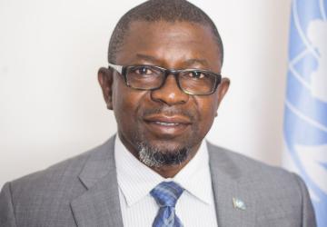 La foto oficial muestra a Matthias Z. Naab, de Ghana.