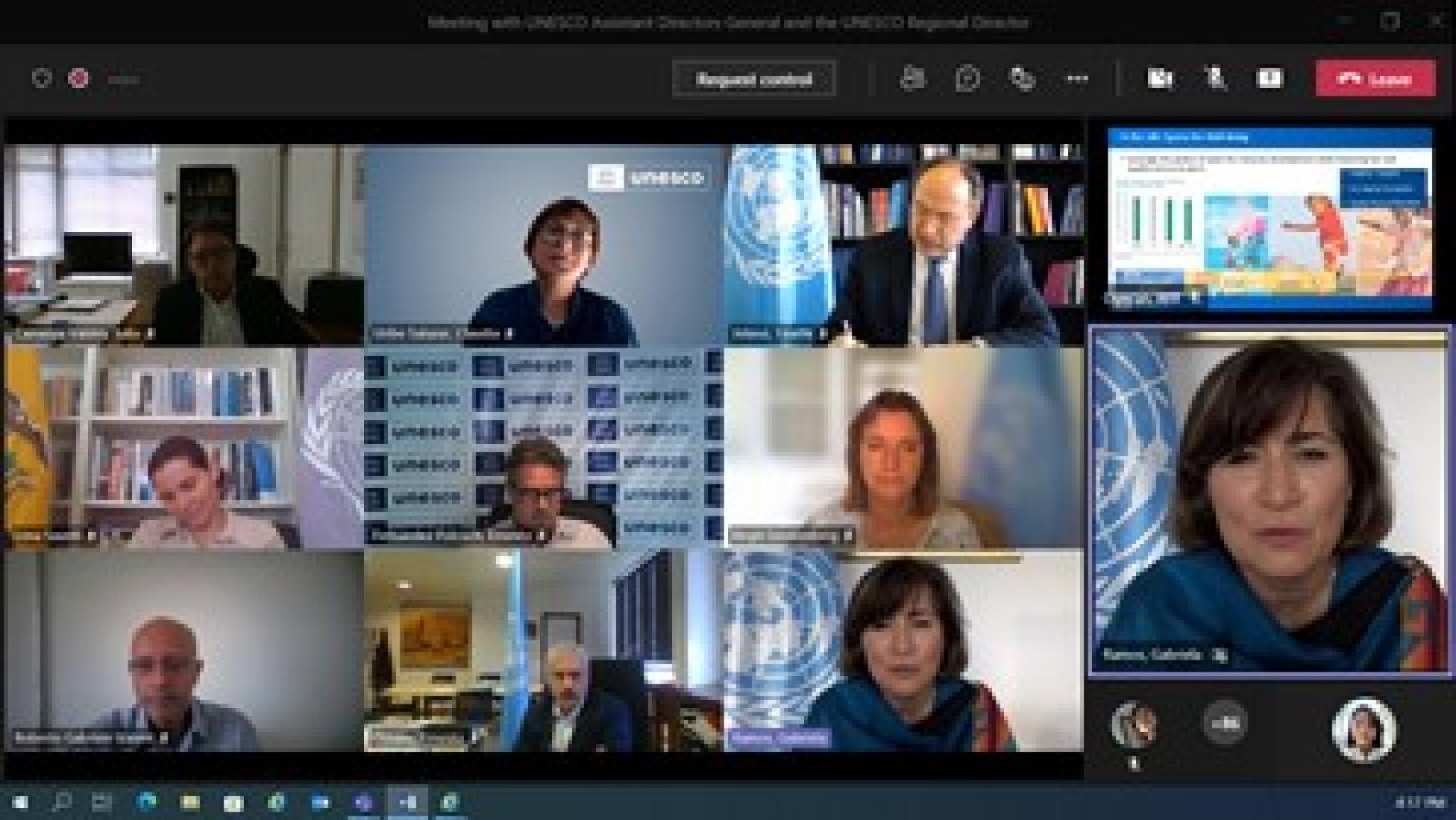 一群人举行线上会议的截图