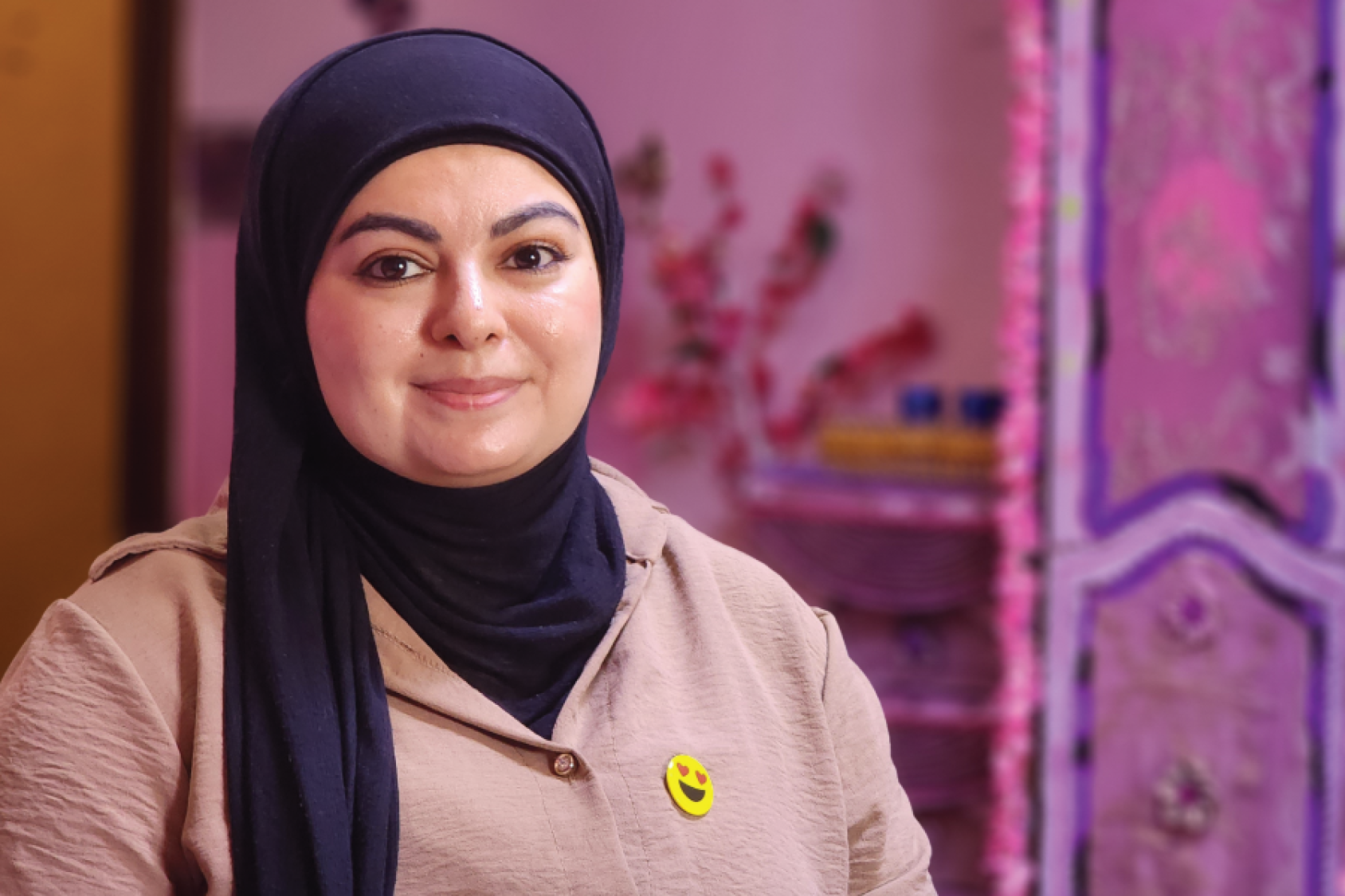  عنوان الصورة: Today, at the age of 40, Samaher is one of the 49,000 refugees with disabilities living in Jordan صورة: © UNHCR/ Roland Schönbauer