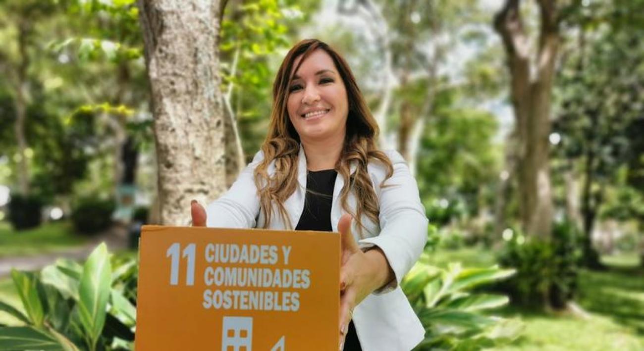 ONU Costa Rica/Danilo Mora Iris Arroyo es alcaldesa del Municipio de Puriscal en Costa Rica. Su misión ha sido la de promover el desarrollo sostenible en su comunidad, pero ahora quiere que los líderes del mundo la escuchen: “sin su compromiso no lo lograremos”.    
